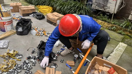 沖刺四季度 打好收官戰(zhàn) 按下管網改造“加速鍵”，煥新城市供氣“生命線”